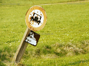 Altes Verkehrsschild